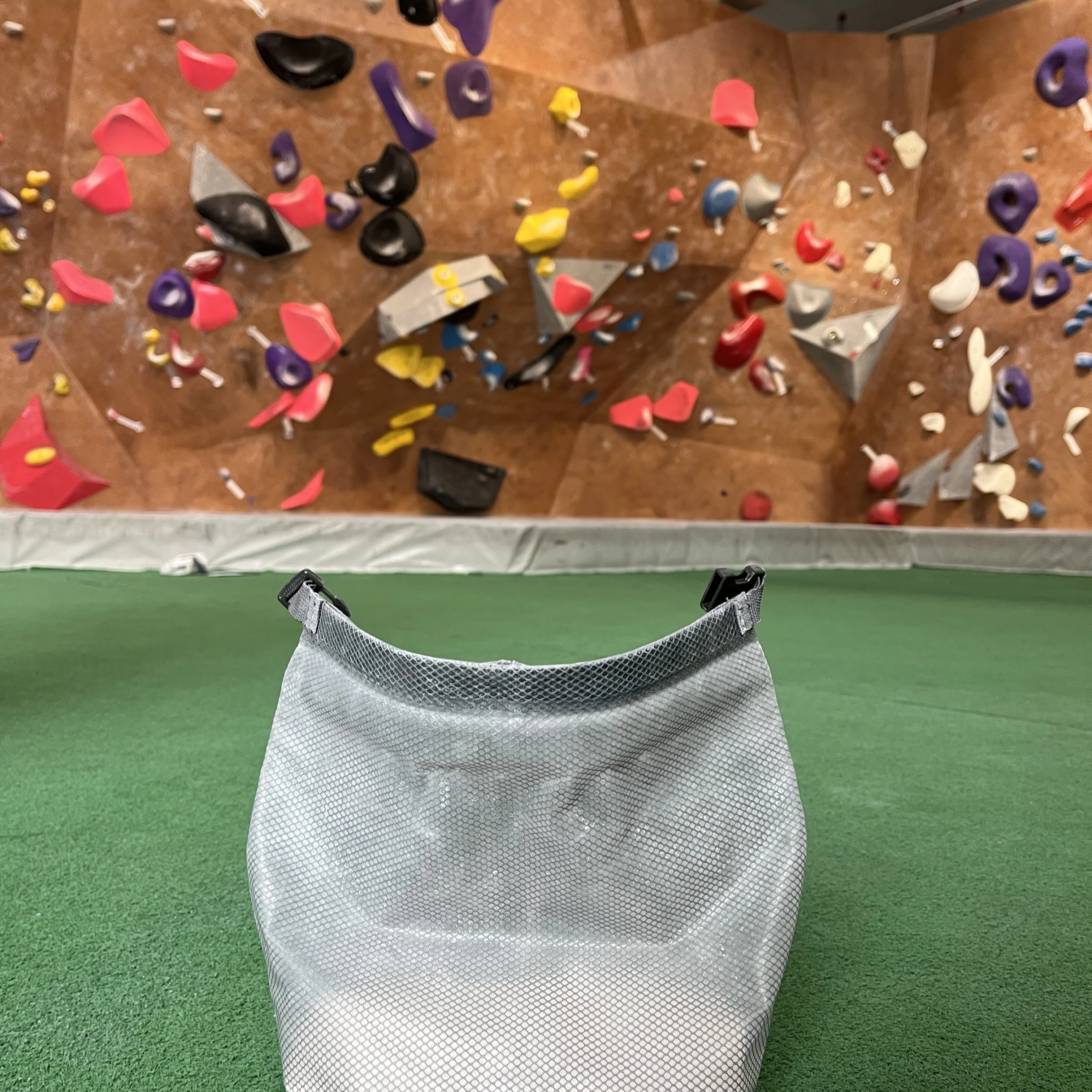 2025-11-02-daily-leave-a-company-10